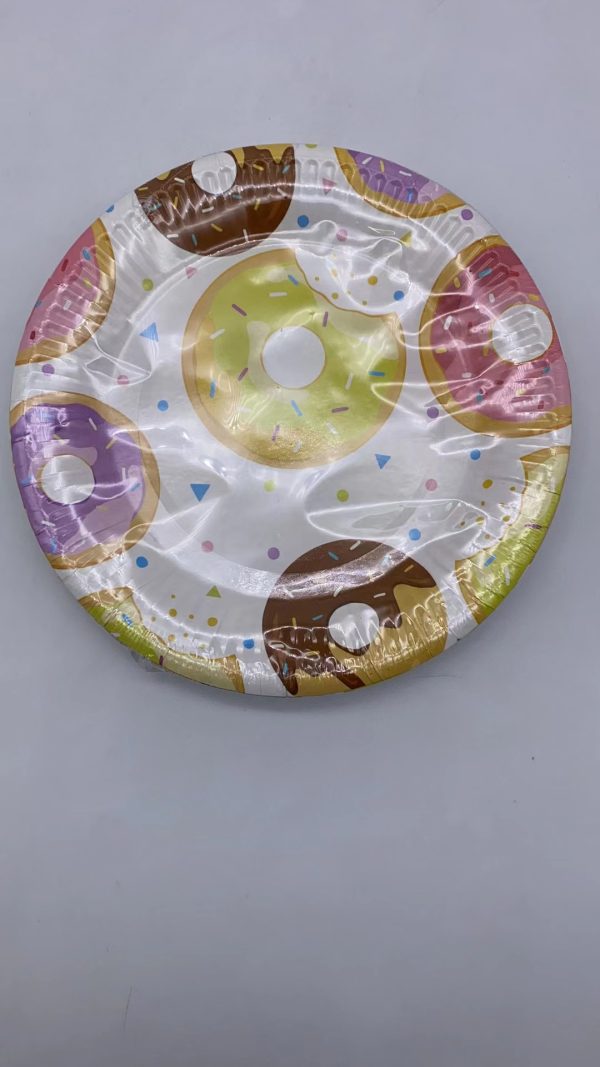 Themed Paper Plates 7", 24 CT